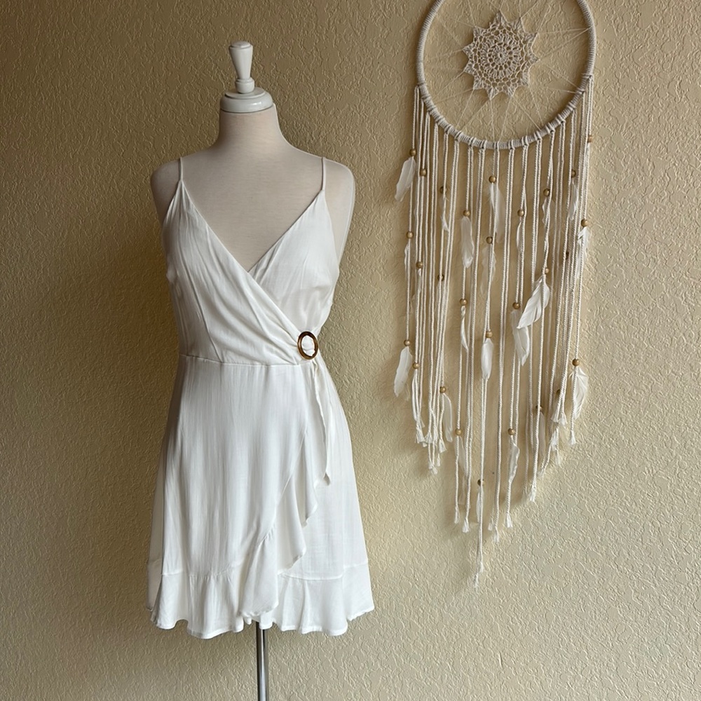Sleeveless Side Ring Ruffle Mini Wrap Dress
Size M